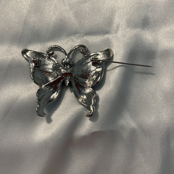 Avalaya Sky Blue Enamel Crystal butterfly brooch - Picture 3 of 11